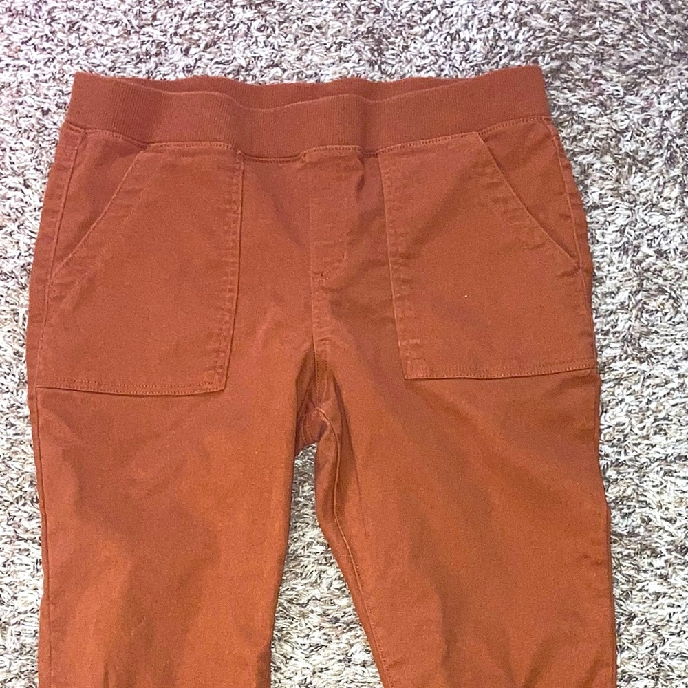 Super cute stretchy orange jeggings size XL